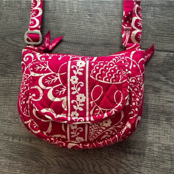 Vera Bradley Crossbody Bag - Picture 2 of 8